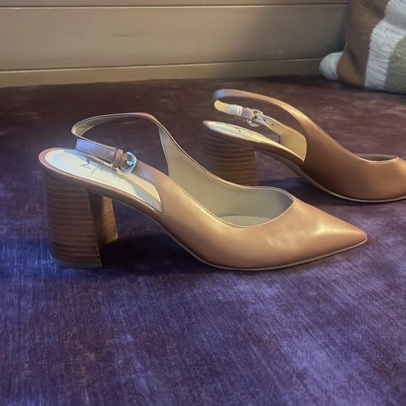 Marc Fisher Stacked Heel Sling Back Pump - Picture 4 of 6